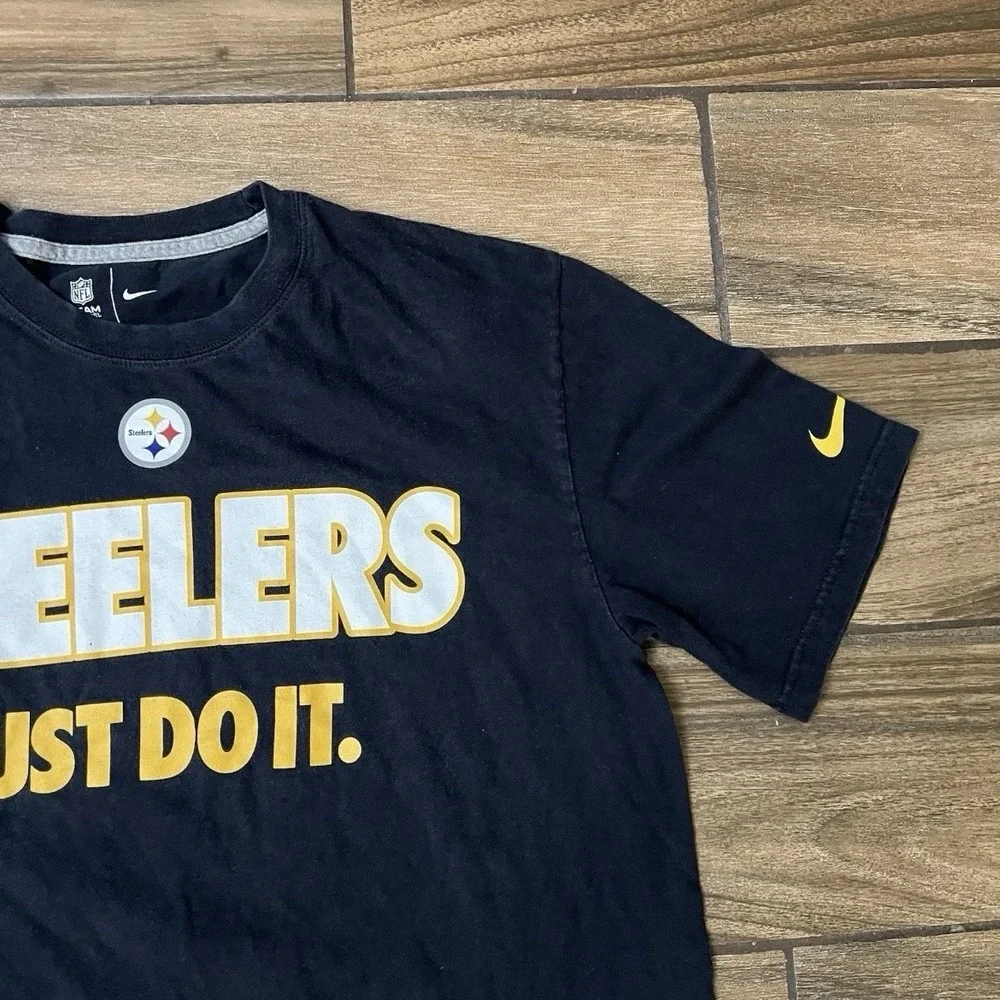 Nike Pittsburgh Steelers Just Do It Men’s Large NFL Graphic T Shirt Black